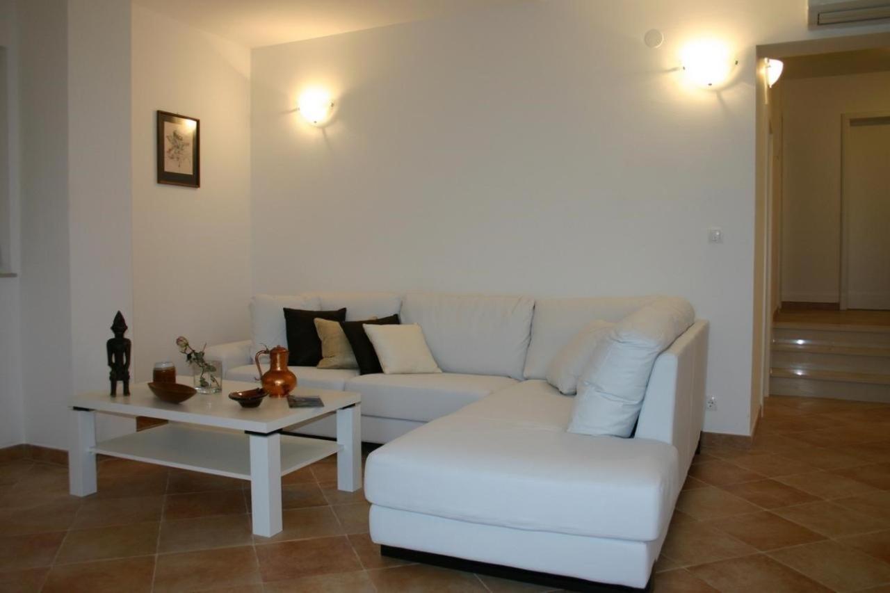 Apartments Boris Omiš Exterior foto